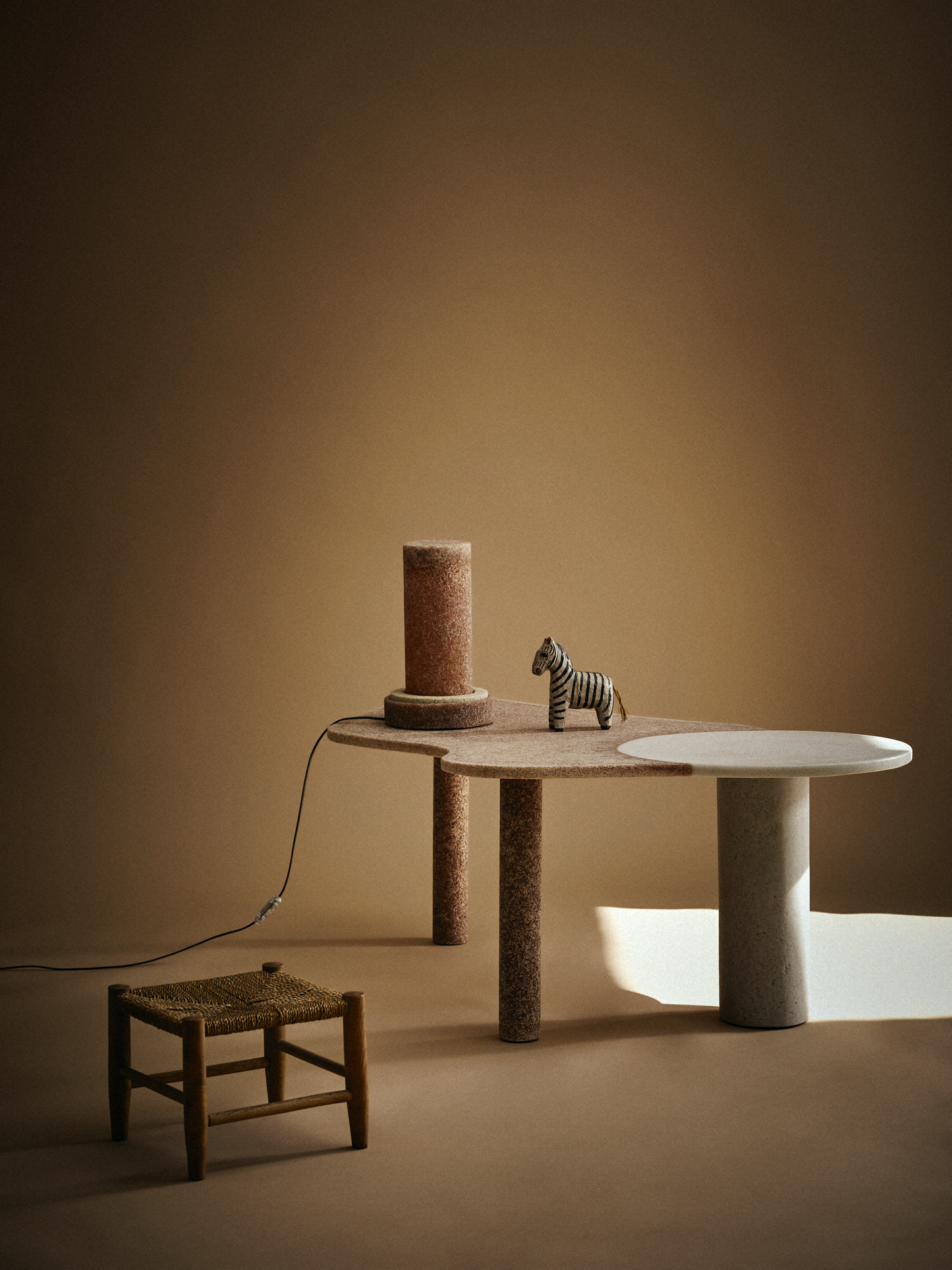 DustForms | Coffee Table